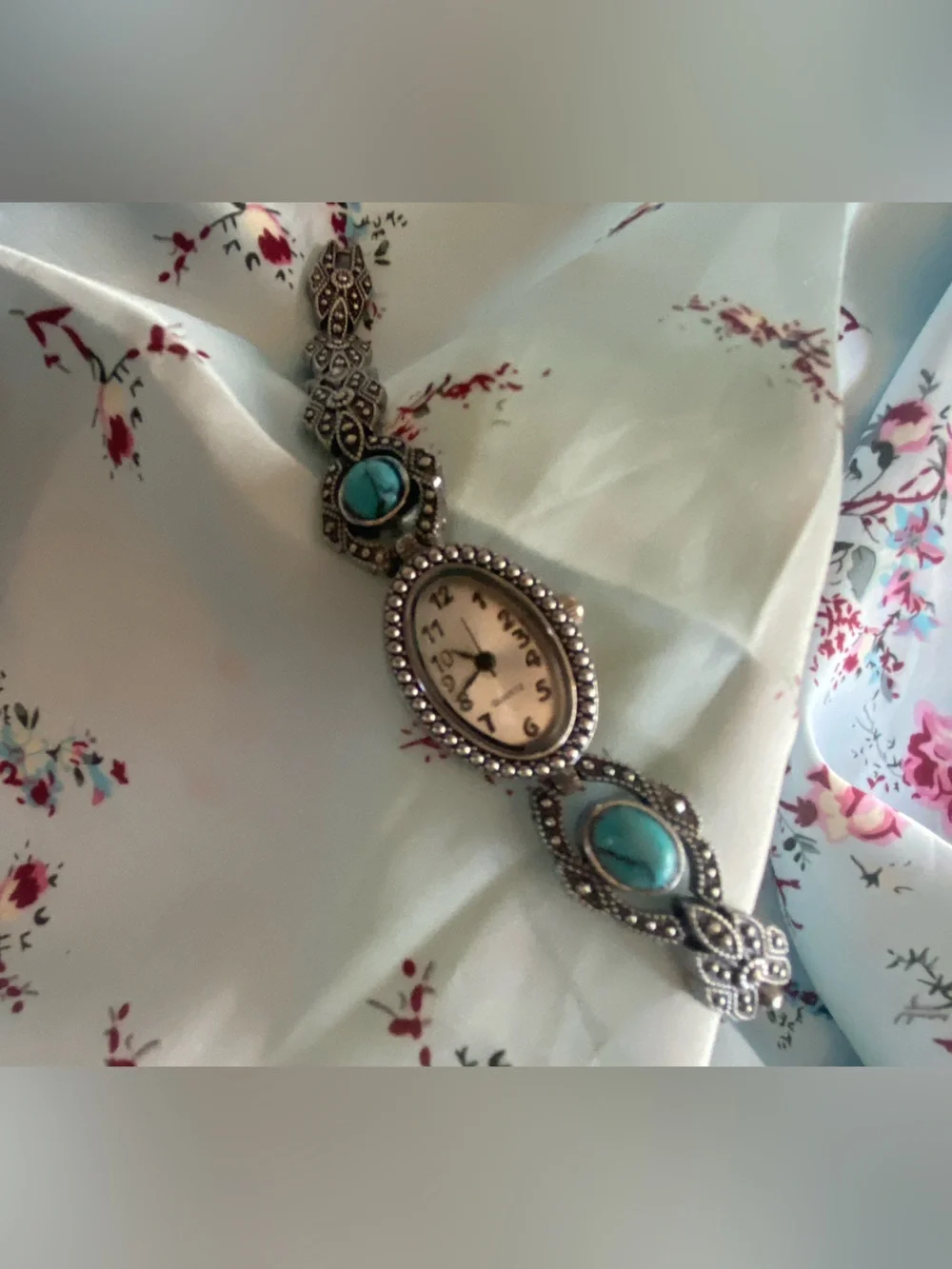 Vintage Western Style Silver-Tone Turquoise Accent Watch Bracelet - Works!